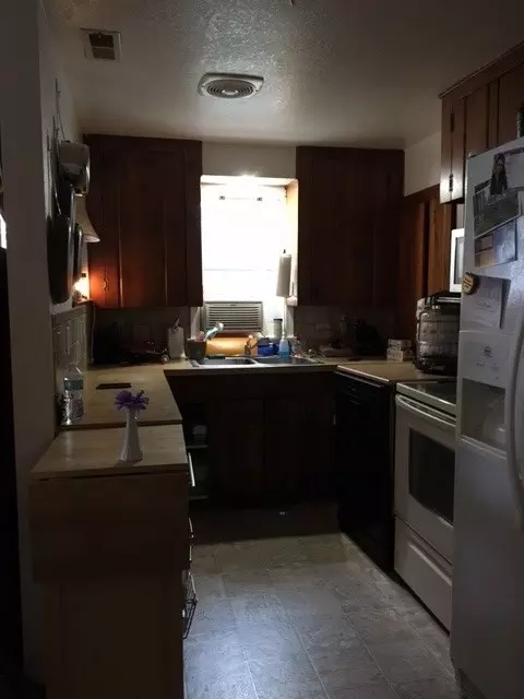 1914 E 5th Ave, Spokane, WA 99202 photo 4