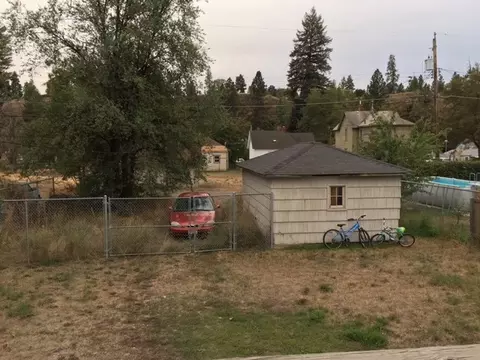 1914 E 5th Ave, Spokane, WA 99202 photo 2
