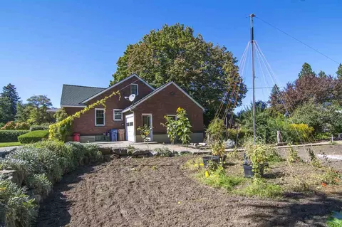1841 E 9th Ave, Spokane, WA 99202 photo 2