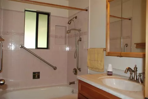 3915 E Buckeye Ave, Spokane, WA 99217 photo 3