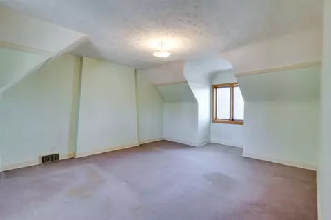 2125 E Illinois Ave, Spokane, WA 99207 photo 11