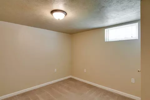 1011 E Longfellow Ave, Spokane, WA 99207 photo 13