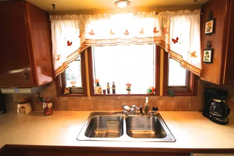 2529 E Marshall Ave, Spokane, WA 99207 photo 6