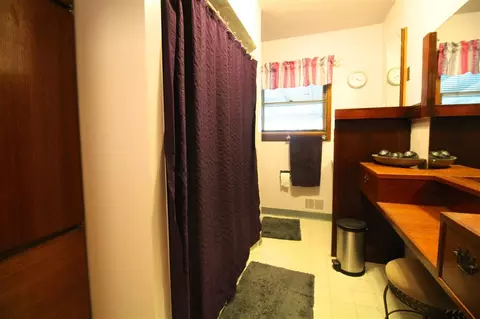2529 E Marshall Ave, Spokane, WA 99207 photo 9