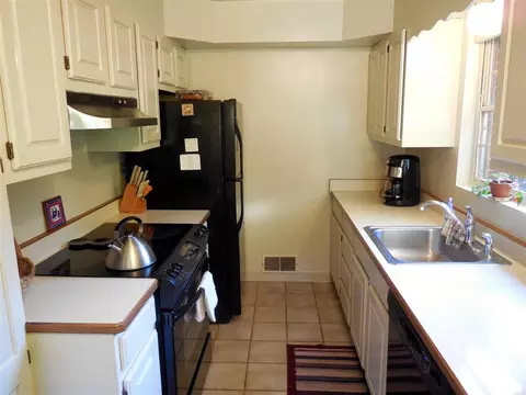 2726 E 19th Ave, Spokane, WA 99223 photo 6