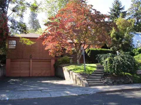 2726 E 19th Ave, Spokane, WA 99223 photo 1