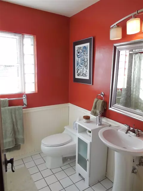 2726 E 19th Ave, Spokane, WA 99223 photo 10