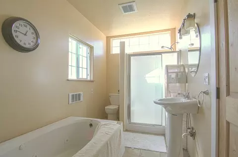 6412 E Oregon Rd, Elk, WA 99009 photo 7