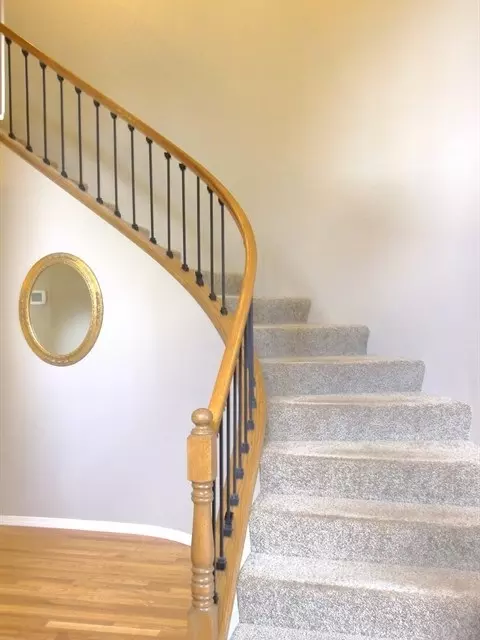 2009 E 30th Ave, Spokane, WA 99203 photo 3