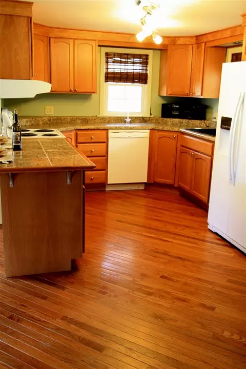 2128 E Columbia, Spokane, WA 99208 photo 5