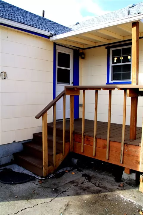 2128 E Columbia, Spokane, WA 99208 photo 18