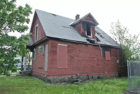 228 E Baldwin Ave, Spokane, WA 99207 photo 4