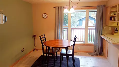 6308 E 15 St, Spokane Valley, WA 99212 photo 9