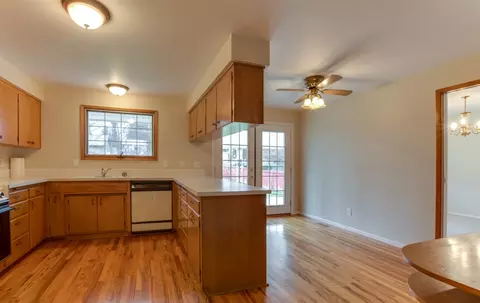 1605 E 35th Ave, Spokane, WA 99203 photo 4
