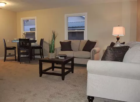 537 E Princeton Ave, Spokane, WA 99207 photo 3