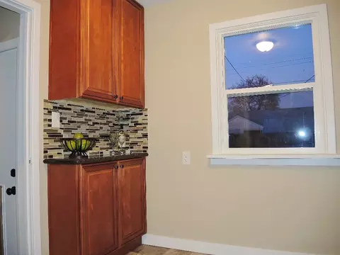 537 E Princeton Ave, Spokane, WA 99207 photo 10