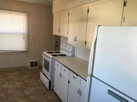308 E Joseph Ave, Spokane, WA 99208 photo 8