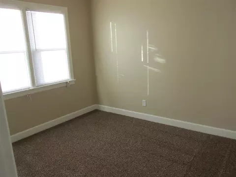 1017 E Wellesley Ave, Spokane, WA 99207 photo 10