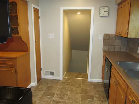 1017 E Wellesley Ave, Spokane, WA 99207 photo 7