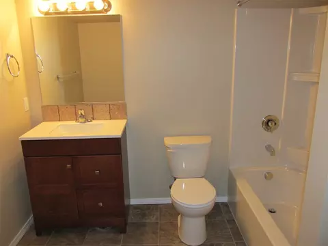 1017 E Wellesley Ave, Spokane, WA 99207 photo 14