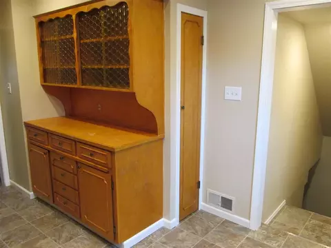 1017 E Wellesley Ave, Spokane, WA 99207 photo 8