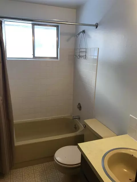626 E Queen Ave, Spokane, WA 99207 photo 11