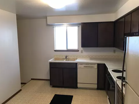 626 E Queen Ave, Spokane, WA 99207 photo 6