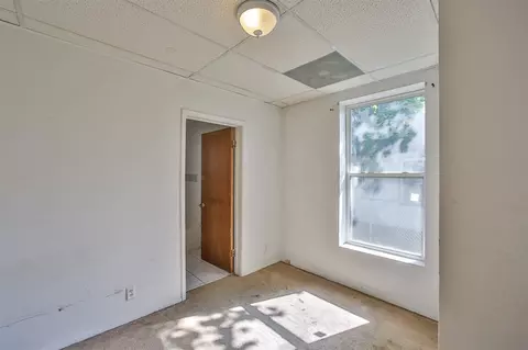 2117 E 6th Ave, Spokane, WA 99202 photo 8