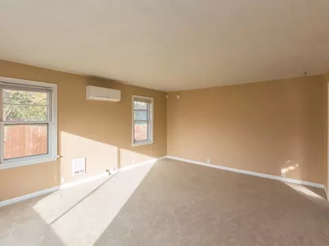 11319 E 12th Ave, Spokane Valley, WA 99206 photo 4