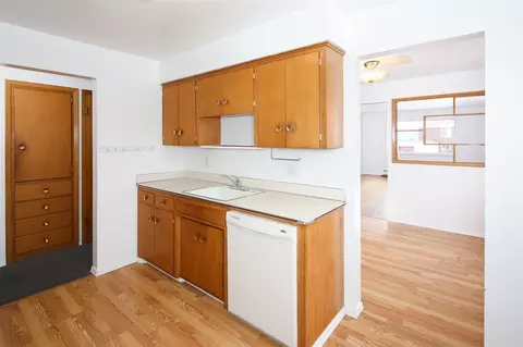 37 Euclid Ave, Spokane, WA 99207 photo 5