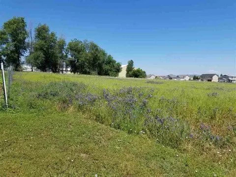 2102 W Johansen Rd, Spokane, WA 99208 photo 6