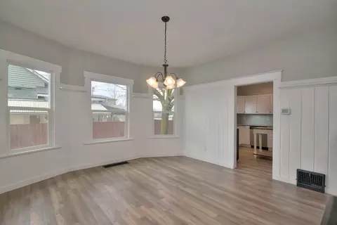 2607 E Pacific Ave, Spokane, WA 99202 photo 6