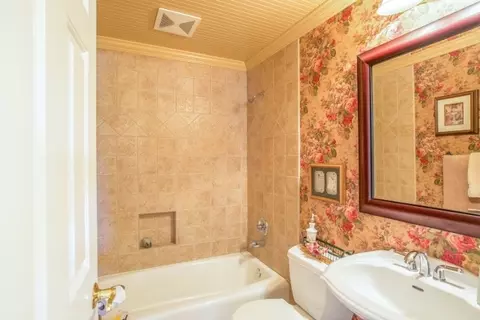 509 E Silver Pines Ct, Colbert, WA 99005 photo 9