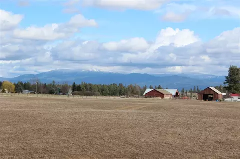 2606 W Monroe Rd, Colbert, WA 99208 photo 2