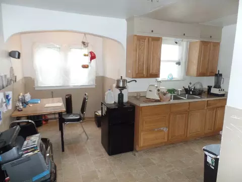 1021 E Sanson Ave, Spokane, WA 99207 photo 3