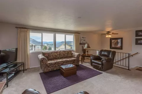 8607 N Northview Rd, Spokane, WA 99208 photo 7