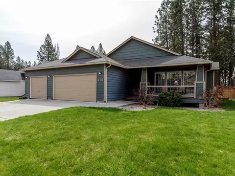 412 E Blackhawk Dr, Spokane, WA 99208 photo 2