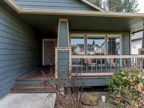 412 E Blackhawk Dr, Spokane, WA 99208 photo 3