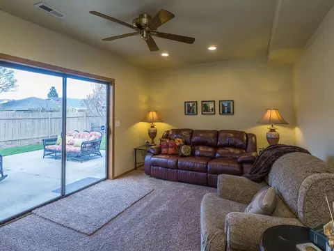 4005 E 25th Ave, Spokane, WA 99223 photo 12