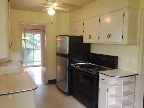1648 S Maple Blvd, Spokane, WA 99203 photo 6
