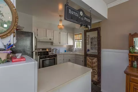 3323 E 19th Ave, Spokane, WA 99223 photo 9