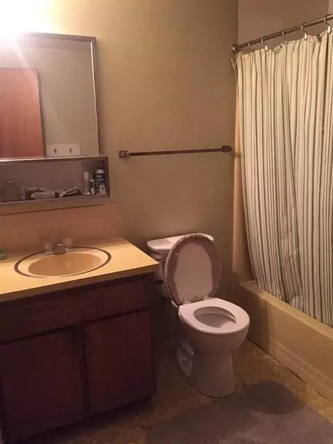 1719 W Sharp Ave, Spokane, WA 99201 photo 14