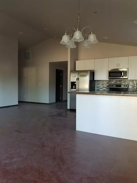 1128 E Bismark Ave, Spokane, WA 99208 photo 5