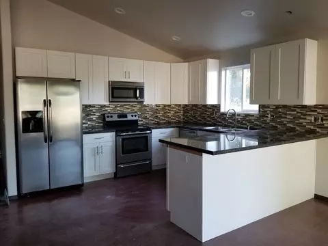 1128 E Bismark Ave, Spokane, WA 99208 photo 2