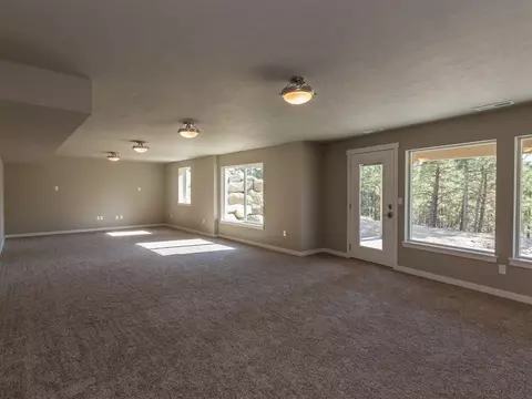206 E Sapphire Ln, Spokane, WA 99208 photo 16
