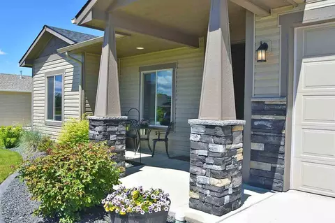 3908 W Moonlight Ct, Spokane, WA 99208 photo 4