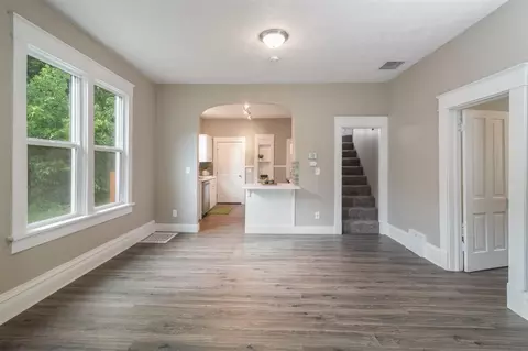 409 E 9th Ave, Spokane, WA 99202 photo 9