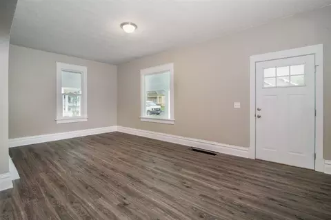 409 E 9th Ave, Spokane, WA 99202 photo 8