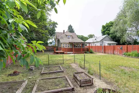 321 Ermina Ave, Spokane, WA 99207 photo 20