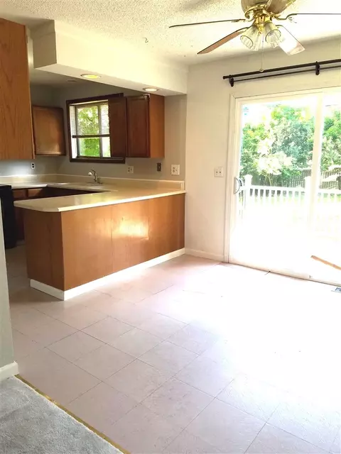968 E 11th Ave, Spokane, WA 99202 photo 5
